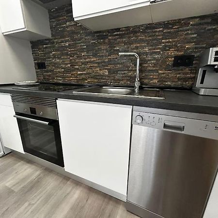 Apartamento Amueblado En El Centro De Madrid Bagian luar foto