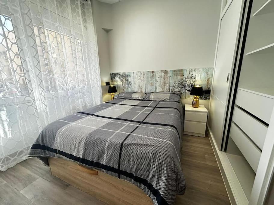 Apartamento Amueblado En El Centro De Madrid Bagian luar foto